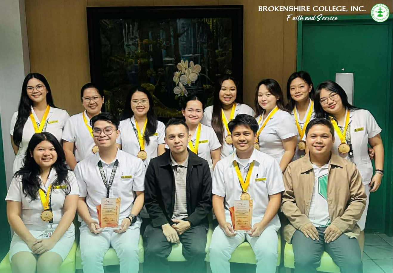 𝐁𝐫𝐨𝐤𝐞𝐧𝐬𝐡𝐢𝐫𝐞 𝐌𝐞𝐝𝐢𝐜𝐚𝐥 𝐒𝐭𝐮𝐝𝐞𝐧𝐭𝐬 𝐓𝐫𝐢𝐮𝐦𝐩𝐡 𝐚𝐭 𝐌𝐢𝐧𝐝𝐚𝐧𝐚𝐨 𝐑𝐞𝐠𝐢𝐨𝐧𝐚𝐥 𝐑𝐞𝐬𝐞𝐚𝐫𝐜𝐡 𝐂𝐨𝐧𝐯𝐞𝐧𝐭𝐢𝐨𝐧